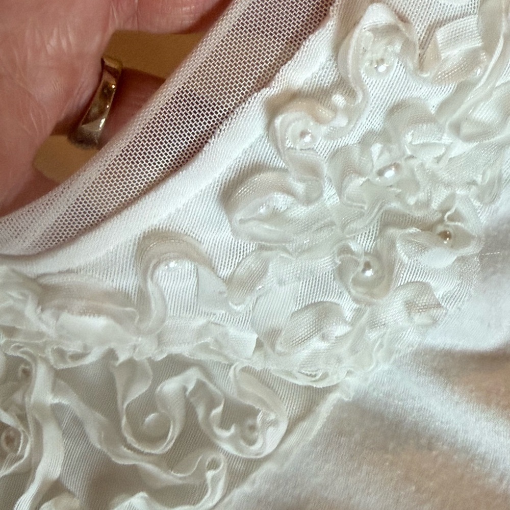 Casual Express Pearl Ivory Ribbon Ruffle 3/4 Sleeve Tunic Size XL - Picture 11 of 13